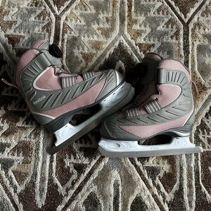 Reebok Pink and Gray Skates lace free BOA system size 2